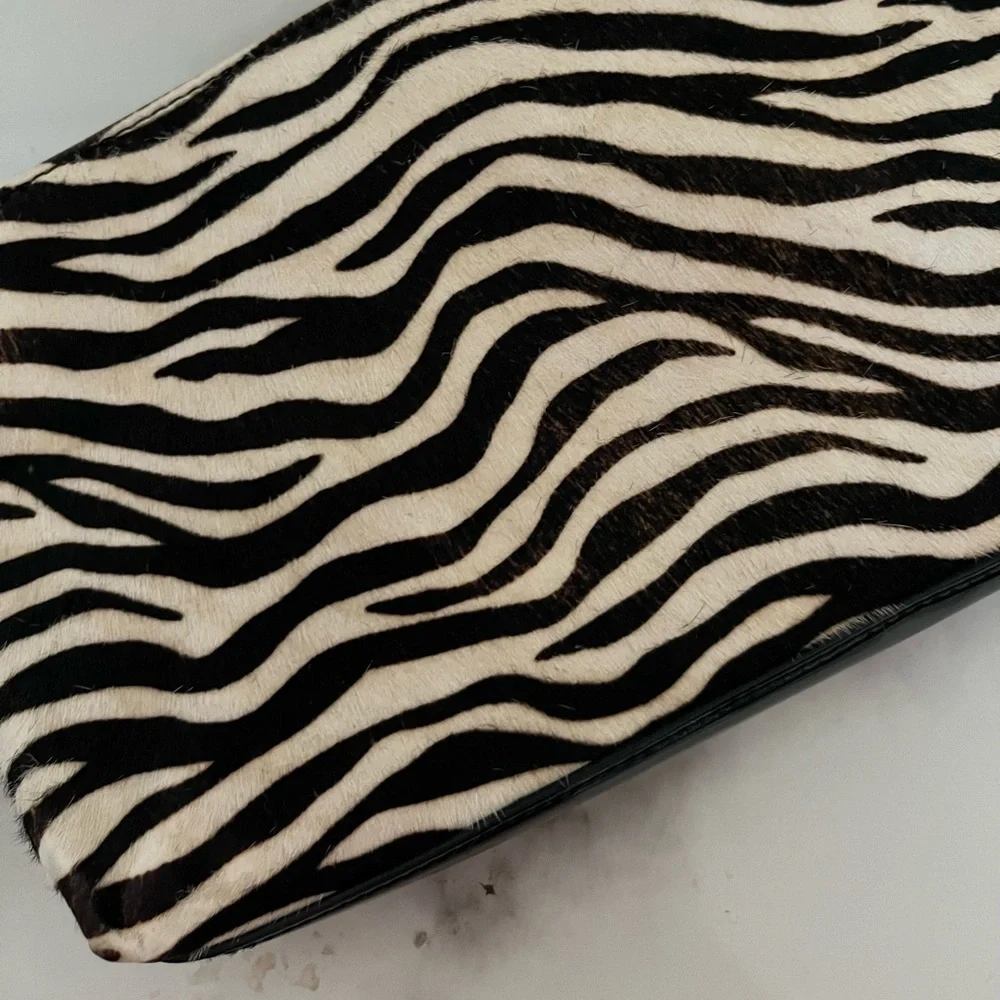 🛍️5 for$25 SALES White‎ House Black Market Clutch - Picture 5 of 12